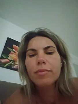 FeliciaKrige webcam