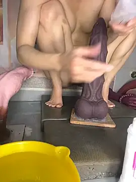 quonei773 (F young) - Lên đỉnh