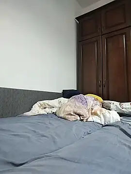 EmmaKrosss webcam