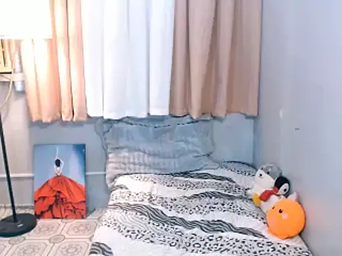 TSbrianaHugeCock webcam