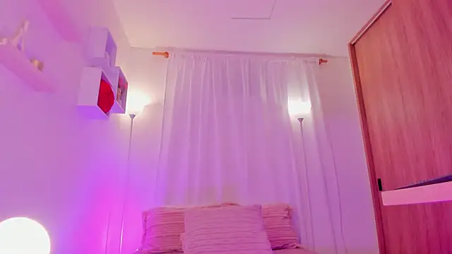 Aishapeyton_ webcam