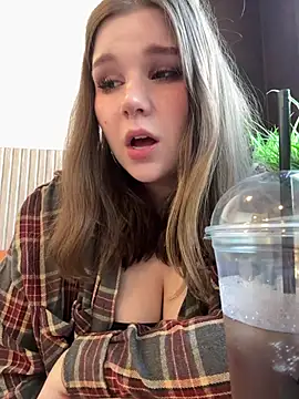 PumaShyXD Live Webcam on Stripchat