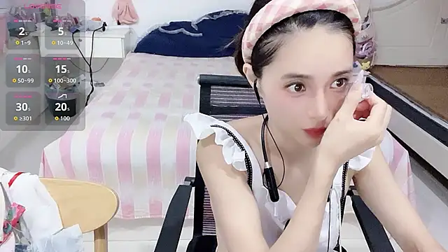 miaomiao-99 webcam