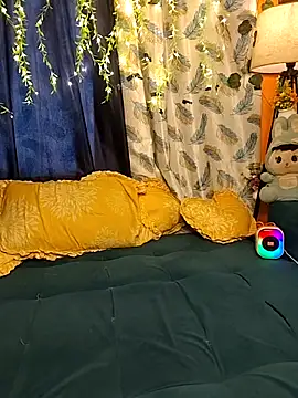 Trending-Desigirls live cam on StripChat