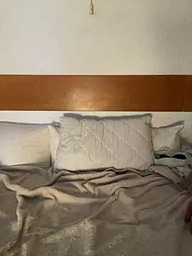 milou_xtx webcam