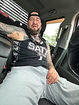 Beardedtattood live sex cam