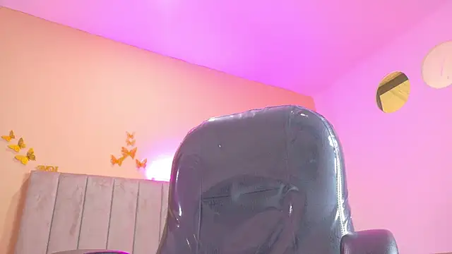 Nascary_Fox webcam