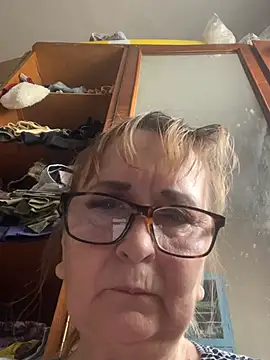 Irina2909@xh webcam