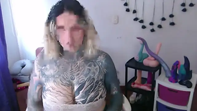 sloppytitss (F milf) - pumped more my pussy
