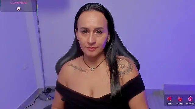 Sara_Charmy