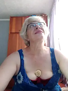 52MiaLove02 webcam