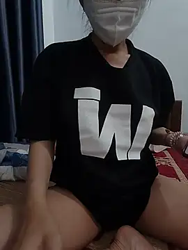 pitty_mymi webcam