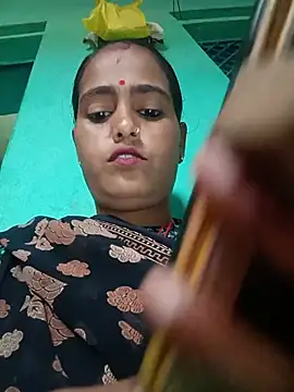 Radhika97A webcam