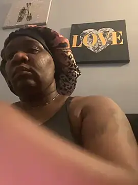 amberchill26 (F milf) - Shopping Spree