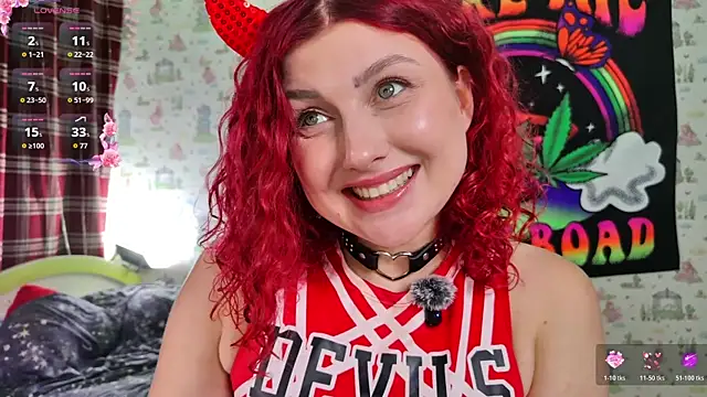 SmokyRose webcam
