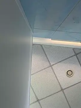 trytomakememoam webcam