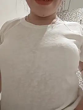 Mina-02 live sex cam