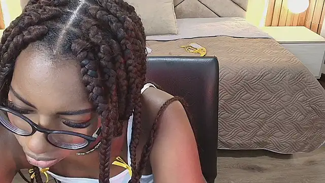 Raquel_jones webcam