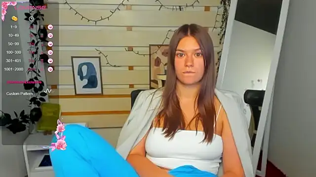 Josephine_Kiss webcam