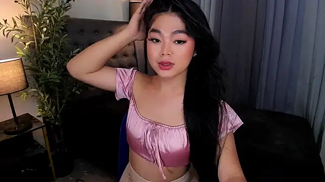 AsianHugecockAnna webcam