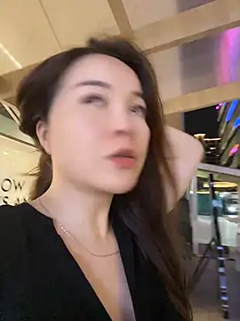 qianduoduo521 webcam