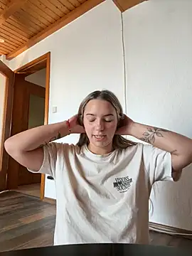 Naomi-Klein webcam
