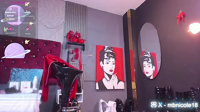 MissNicoleSds webcam