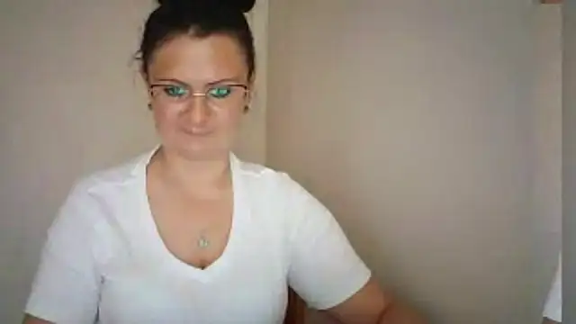 SonjaFlirt webcam