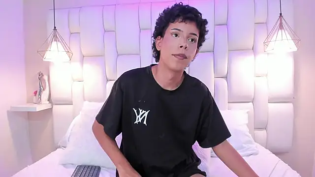 DaianCockie webcam