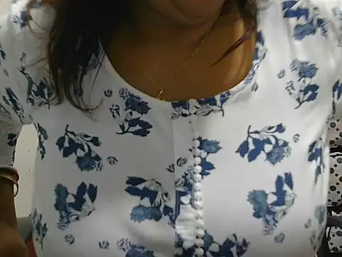 ROSEE_MERRYYYY webcam