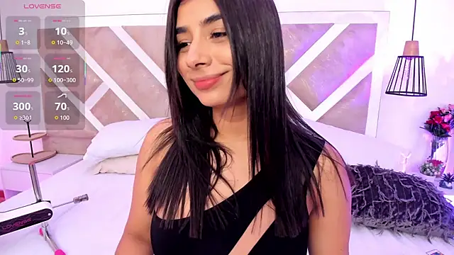 ZiaCalifa webcam