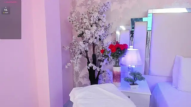 lauramartin1 webcam