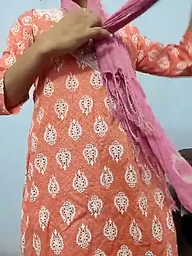 Noorkhatoon webcam