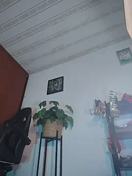 LaurenWelly_ webcam