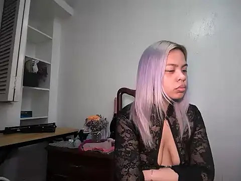 Tina_Slick webcam