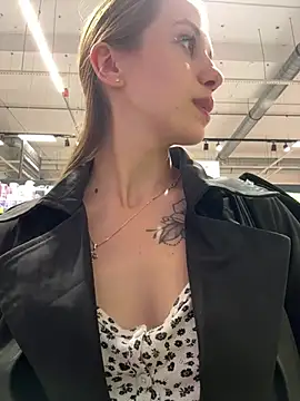 Olivia_Jemison webcam