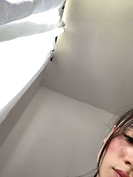 Miah_Carter webcam