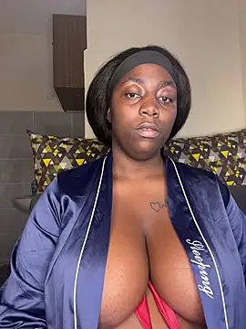QueenBunny_ webcam
