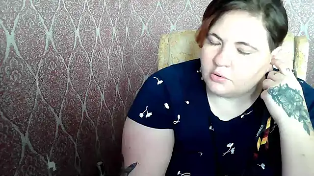 MilaXHelen webcam