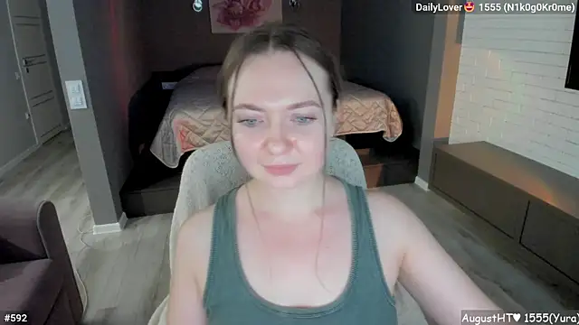 LizaGost webcam