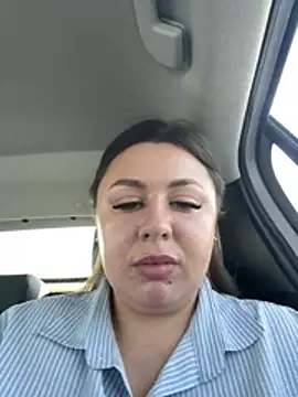 Sara_Hug webcam