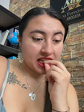 _Sarah-Office1 webcam