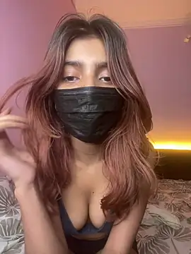 Cosmic_Queen webcam