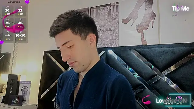 Un_Sluttyy webcam