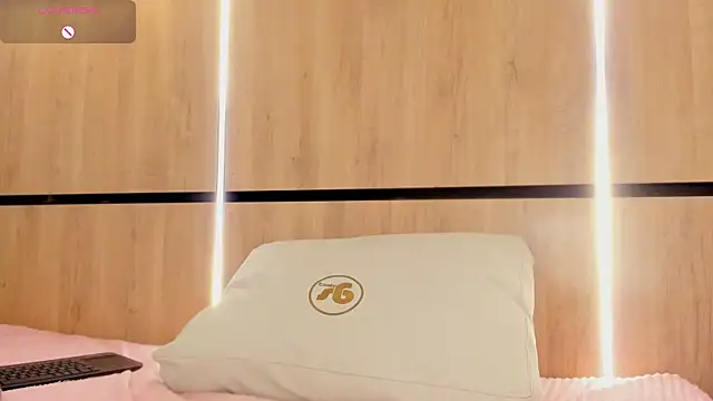 chloe_cortez webcam
