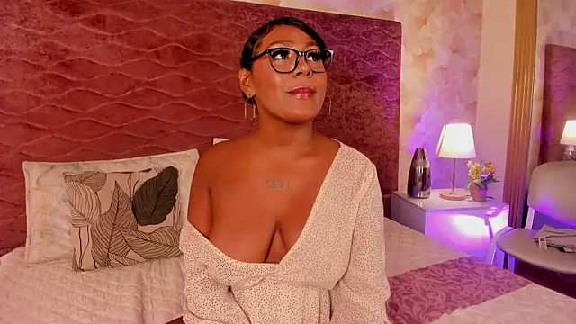 Emma_Dancer webcam