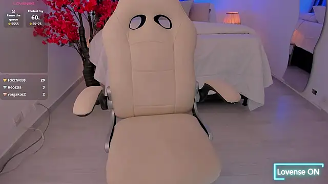 ANGIE-SMITH webcam