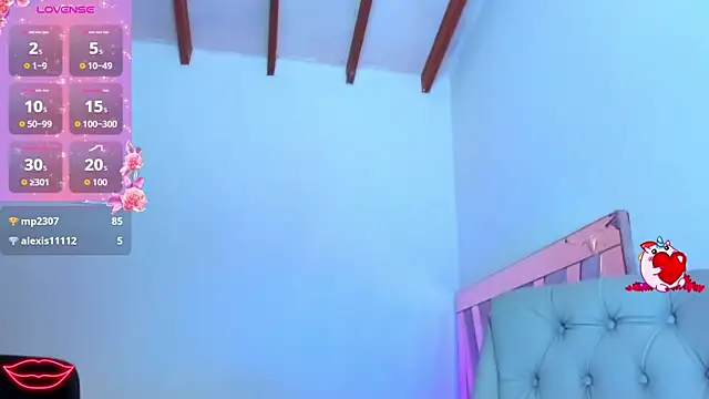 SkyeGabbyRose webcam