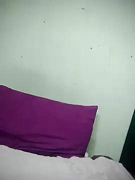zeebighips webcam
