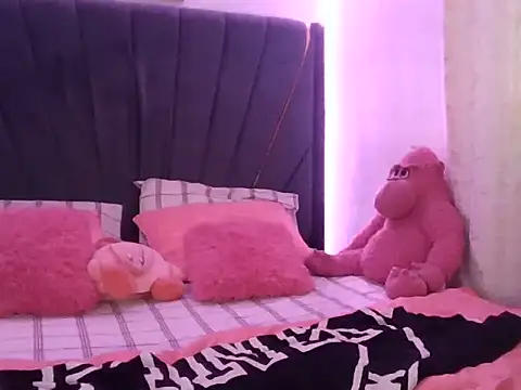 Queenb_2 webcam